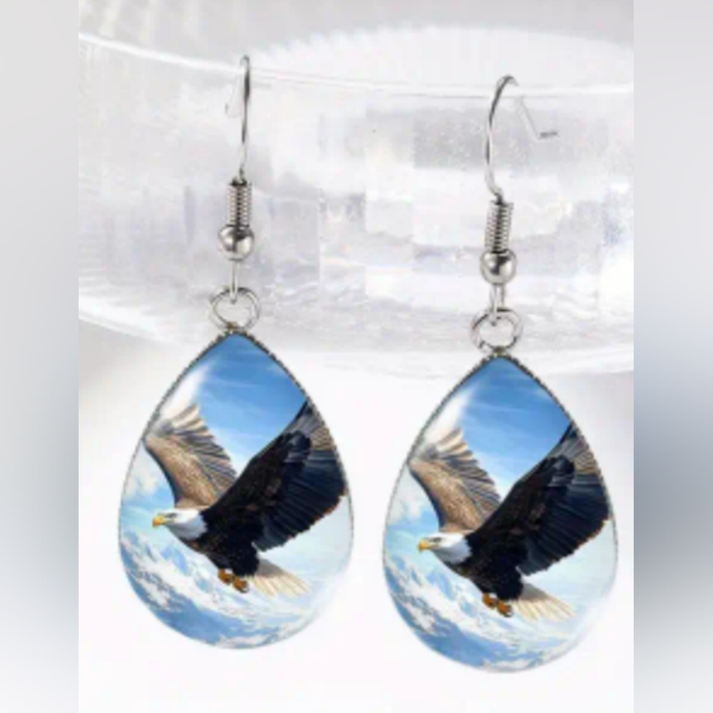 2/30$ Or 3/$35 Wildlife Silver Eagle Drop Earrings (#295)